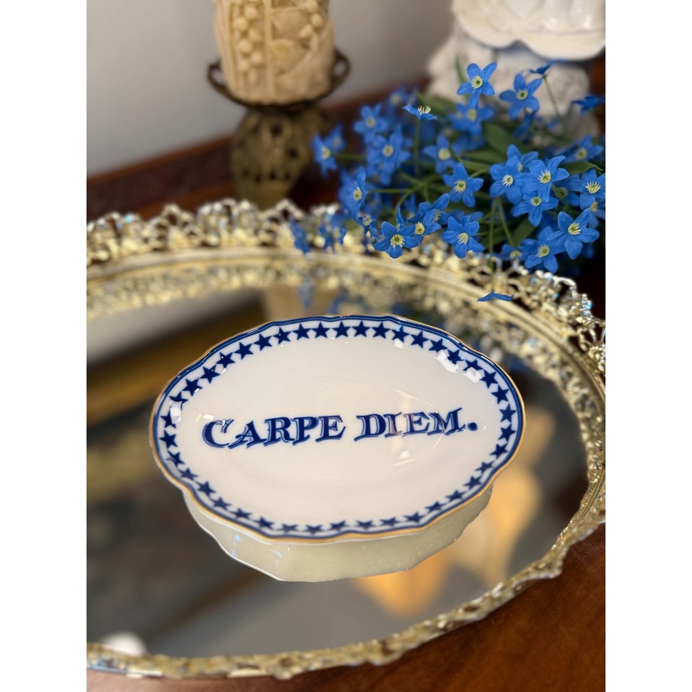 Vintage Mottahedeh Carpe Diem Ring Dish • Blue & White Porcelain